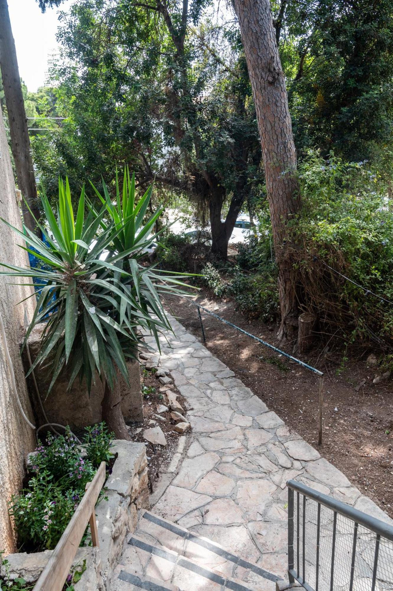 Eshkol Housing Haifa-Disraeli Urban & Business Boutique Apartments Complex Extérieur photo